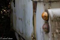 naturalcharms-oldcharms-urbex-fotografie-auto-landrover-1149